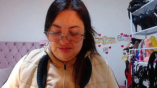 lanaqueen699 online show from October 20, 2025, 12:27 pm