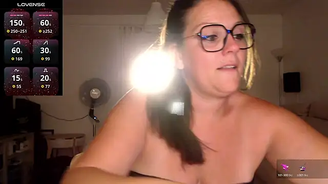 Snapshot of vagina02cam chatting on July 13, 2026, 12:02 am vagina02cam online show from July 13, 2026, 12:02 am