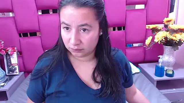 Snapshot of NaomyPrinces chatting on January 8, 2025, 1:31 pm NaomyPrinces online show from January 8, 2025, 1:31 pm