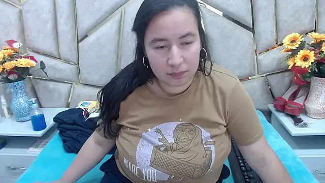 Snapshot of NaomyPrinces chatting on February 19, 2025, 1:17 pm NaomyPrinces online show from February 19, 2025, 1:17 pm