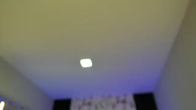 Snapshot of Larabrooks chatting on November 28, 2025, 8:11 pm Larabrooks online show from November 28, 2025, 8:11 pm