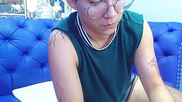 Snapshot of luke_morgans chatting on December 23, 2024, 6:16 pm luke morgans online show from December 23, 2024, 6:16 pm