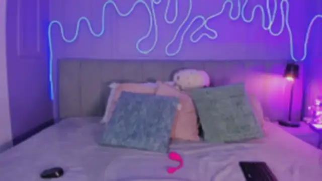 Mai higurashi online show from November 6, 2025, 7:48 pm