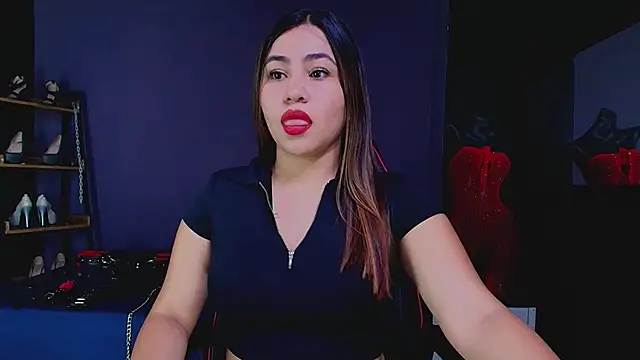 Snapshot of AmorMia chatting on January 13, 2025, 7:31 pm AmorMia online show from January 13, 2025, 7:31 pm