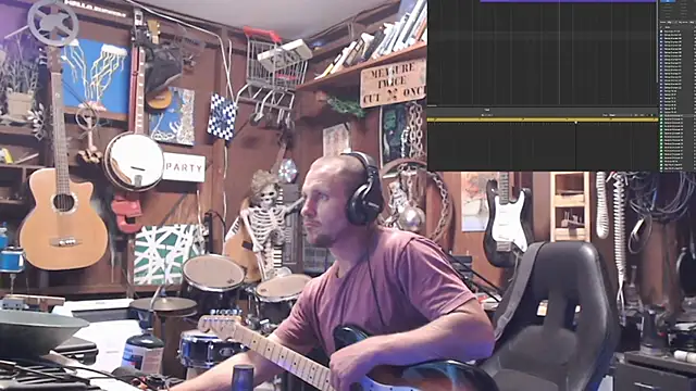 itsjameswebbscope online show from October 3, 2025, 8:39 pm