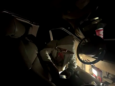 itsjameswebbscope online show from October 4, 2025, 12:03 pm