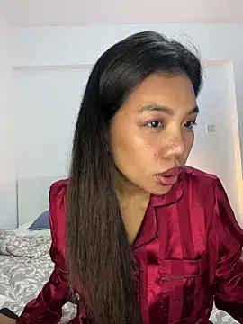 Snapshot of NaughtyMe chatting on January 4, 2025, 5:37 pm NaughtyMe online show from January 4, 2025, 5:37 pm
