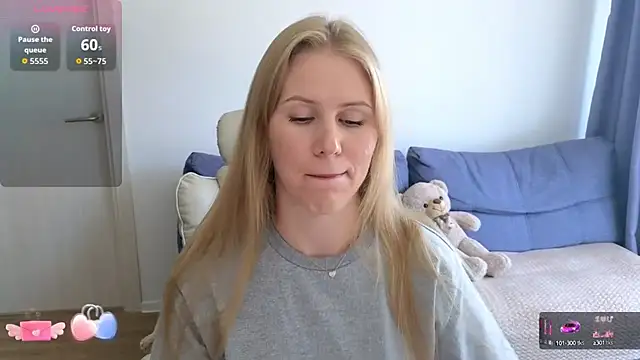 Snapshot of IsabelAllen chatting on September 11, 2025, 10:59 am IsabelAllen online show from September 11, 2025, 10:59 am