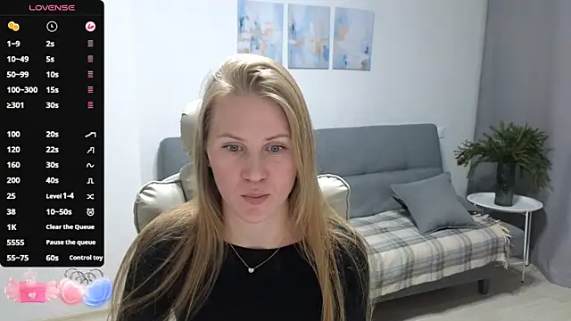 Snapshot of IsabelAllen chatting on December 23, 2025, 10:02 am IsabelAllen online show from December 23, 2025, 10:02 am