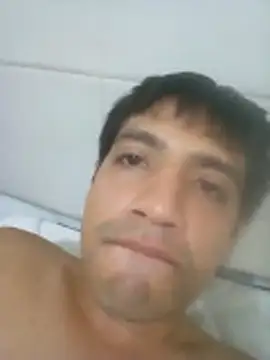 Snapshot of LiosArmando420 chatting on November 8, 2025, 1:33 pm LiosArmando420 online show from November 8, 2025, 1:33 pm