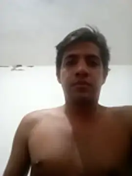 Snapshot of LiosArmando420 chatting on November 18, 2025, 12:05 am LiosArmando420 online show from November 18, 2025, 12:05 am