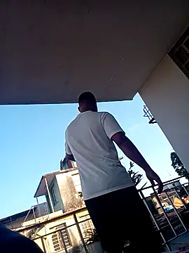 adriel perez online show from February 17, 2026, 1:07 pm