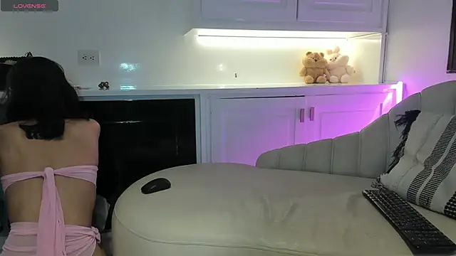 Cameron cutee online show from September 29, 2025, 11:37 am