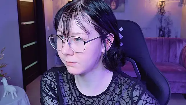 Snapshot of NancyMartinez chatting on September 30, 2025, 9:25 am NancyMartinez online show from September 30, 2025, 9:25 am