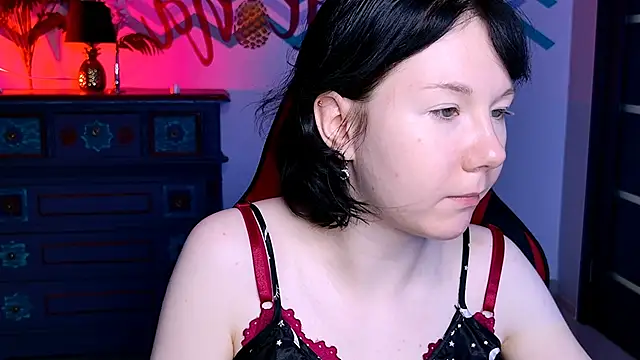 Snapshot of NancyMartinez chatting on October 4, 2025, 9:07 am NancyMartinez online show from October 4, 2025, 9:07 am