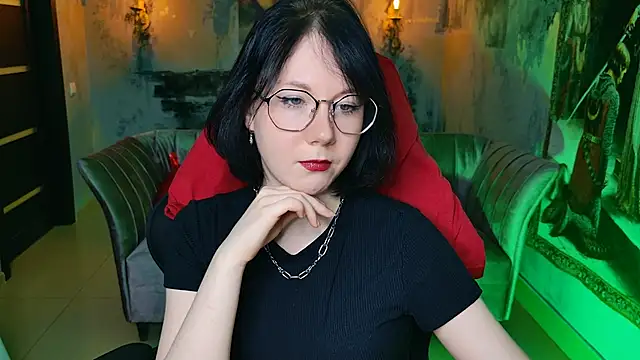 Snapshot of NancyMartinez chatting on October 15, 2025, 9:09 am NancyMartinez online show from October 15, 2025, 9:09 am