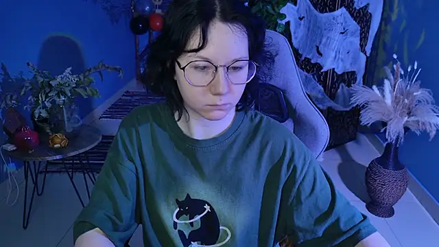 Snapshot of NancyMartinez chatting on October 24, 2025, 5:04 am NancyMartinez online show from October 24, 2025, 5:04 am