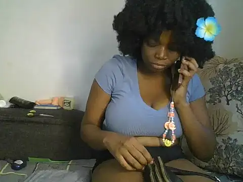 Cocoh  online show from November 9, 2025, 3:05 am