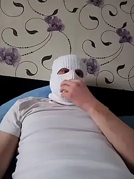 red red00 online show from February 11, 2025, 12:16 pm