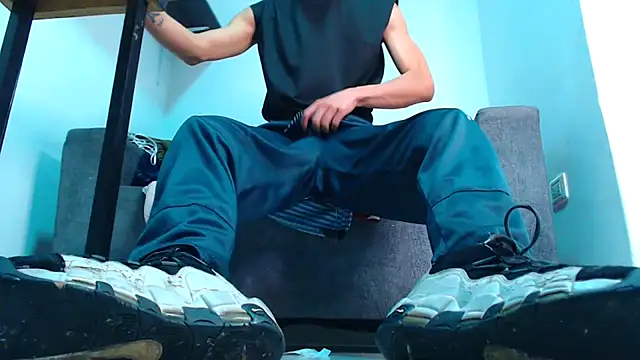 mastersmits online show from October 12, 2025, 3:16 am