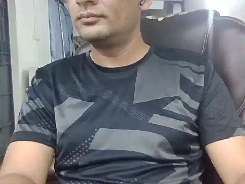 NiceBoy9099 online show from April 20, 2026, 7:59 pm