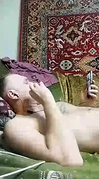 Pineapple04 online show from January 18, 2025, 2:55 pm