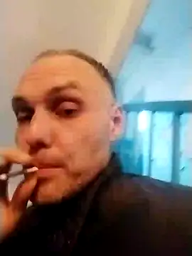 Pineapple04 online show from January 23, 2025, 1:35 pm