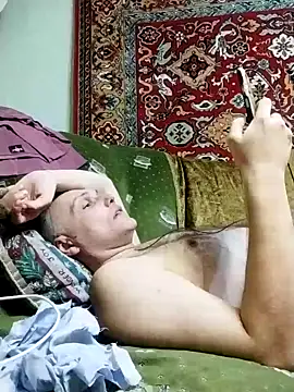 Pineapple04 online show from January 27, 2025, 3:07 pm