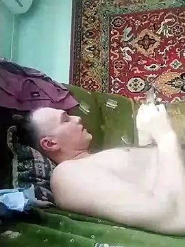 Pineapple04 online show from January 30, 2025, 12:37 pm