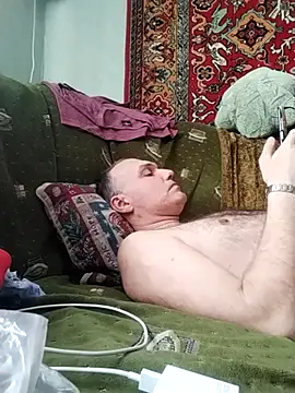 Pineapple04 online show from March 3, 2025, 8:38 am