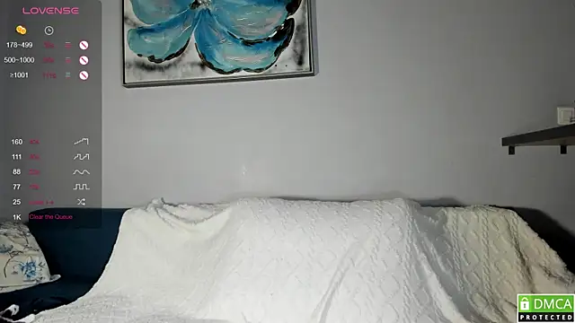 wwildfox online show from September 22, 2025, 5:37 pm