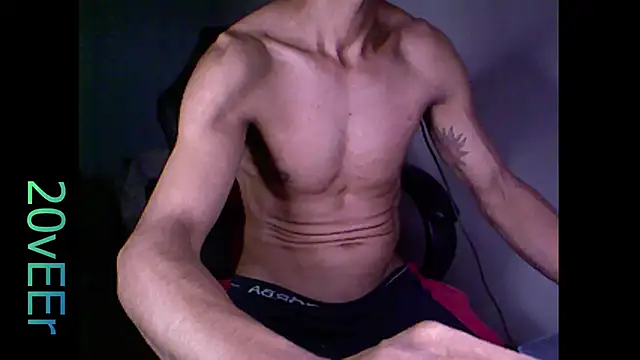 20vEEr online show from March 8, 2026, 12:41 am