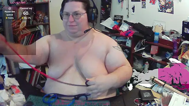 Snapshot of ShibariTurtleDuck chatting on June 24, 2026, 12:48 pm ShibariTurtleDuck online show from June 24, 2026, 12:48 pm