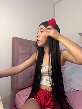 Snapshot of sofi_cute01 chatting on March 15, 2025, 1:19 am sofi cute01 online show from March 15, 2025, 1:19 am