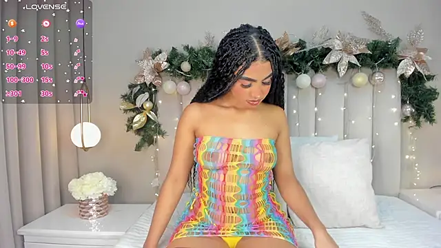 Snapshot of atenea_roberts chatting on December 5, 2024, 10:34 pm atenea roberts online show from December 5, 2024, 10:34 pm