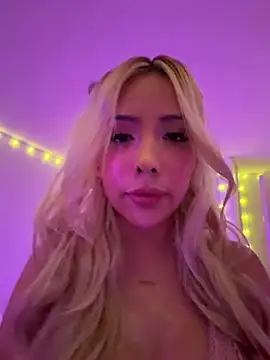 Sofy Softtt online show from June 20, 2026, 3:31 am