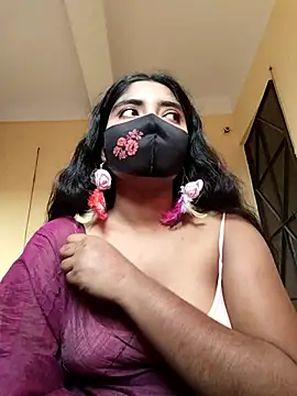 Lina-Rose online show from November 9, 2025, 1:26 am