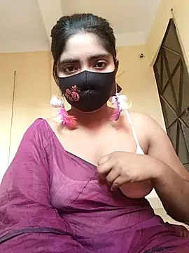 Lina-Rose online show from November 14, 2025, 1:37 am