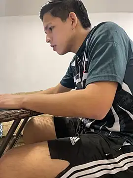 Dani202017 online show from December 10, 2024, 3:52 am