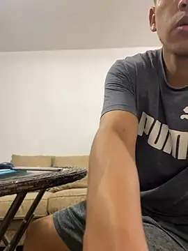 Dani202017 online show from March 18, 2025, 10:48 pm