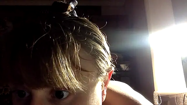 KlavdiaPetrivna online show from December 15, 2025, 8:24 pm