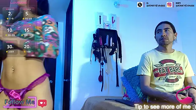 KiddyEvaa666999 online show from January 5, 2026, 8:23 pm