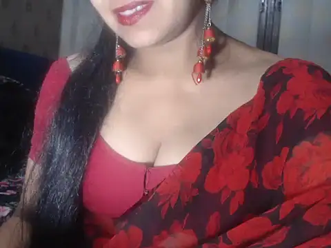 LustyShreya online show from November 18, 2025, 5:17 pm