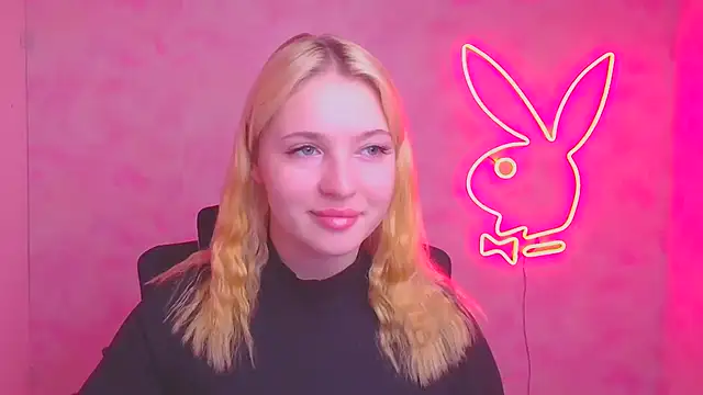 Milka kiss  online show from November 1, 2025, 12:29 pm