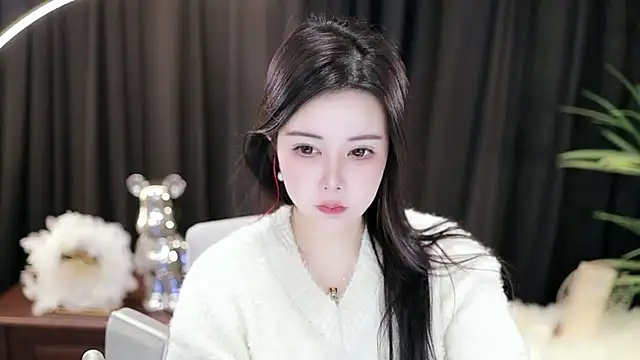 Snapshot of Qiaoqiao_ chatting on January 6, 2025, 8:24 am Qiaoqiao online show from January 6, 2025, 8:24 am