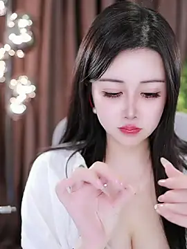 Snapshot of Qiaoqiao_ chatting on January 6, 2025, 5:38 pm Qiaoqiao online show from January 6, 2025, 5:38 pm