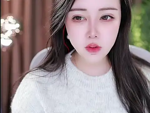 Snapshot of Qiaoqiao_ chatting on January 10, 2025, 10:28 am Qiaoqiao online show from January 10, 2025, 10:28 am