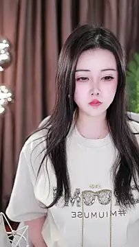 Snapshot of Qiaoqiao_ chatting on January 11, 2025, 12:07 pm Qiaoqiao online show from January 11, 2025, 12:07 pm
