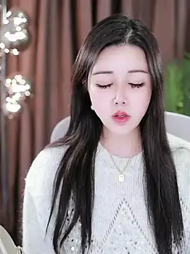 Snapshot of Qiaoqiao_ chatting on January 12, 2025, 9:19 am Qiaoqiao online show from January 12, 2025, 9:19 am
