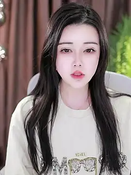 Snapshot of Qiaoqiao_ chatting on January 14, 2025, 10:17 am Qiaoqiao online show from January 14, 2025, 10:17 am